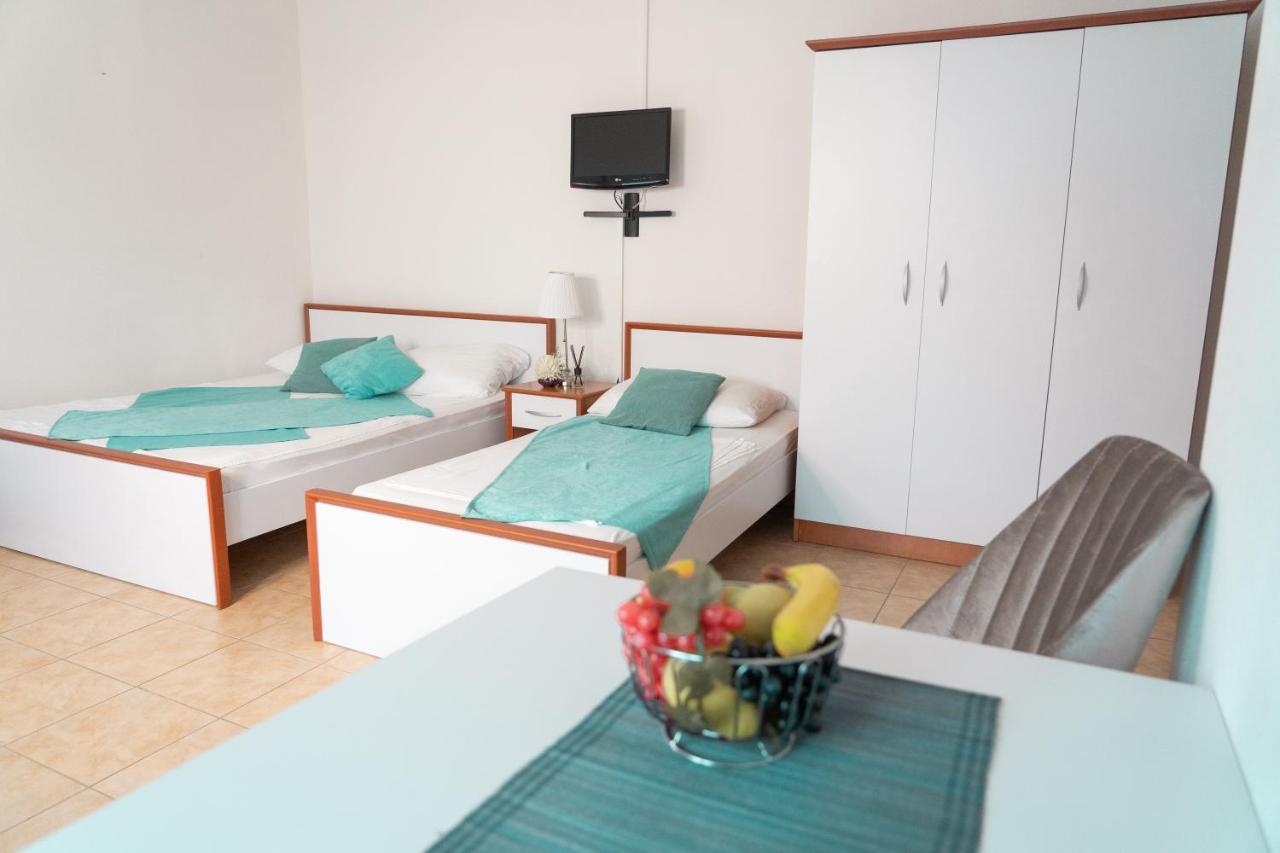 Apartments Sejla Ulcinj Exterior foto